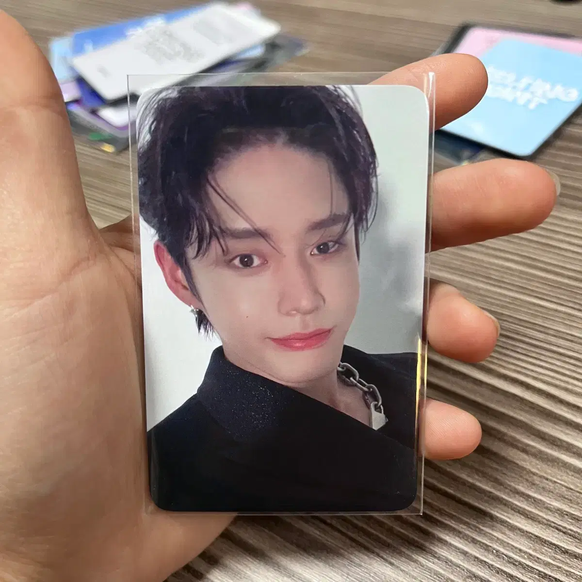 thumbnail-0